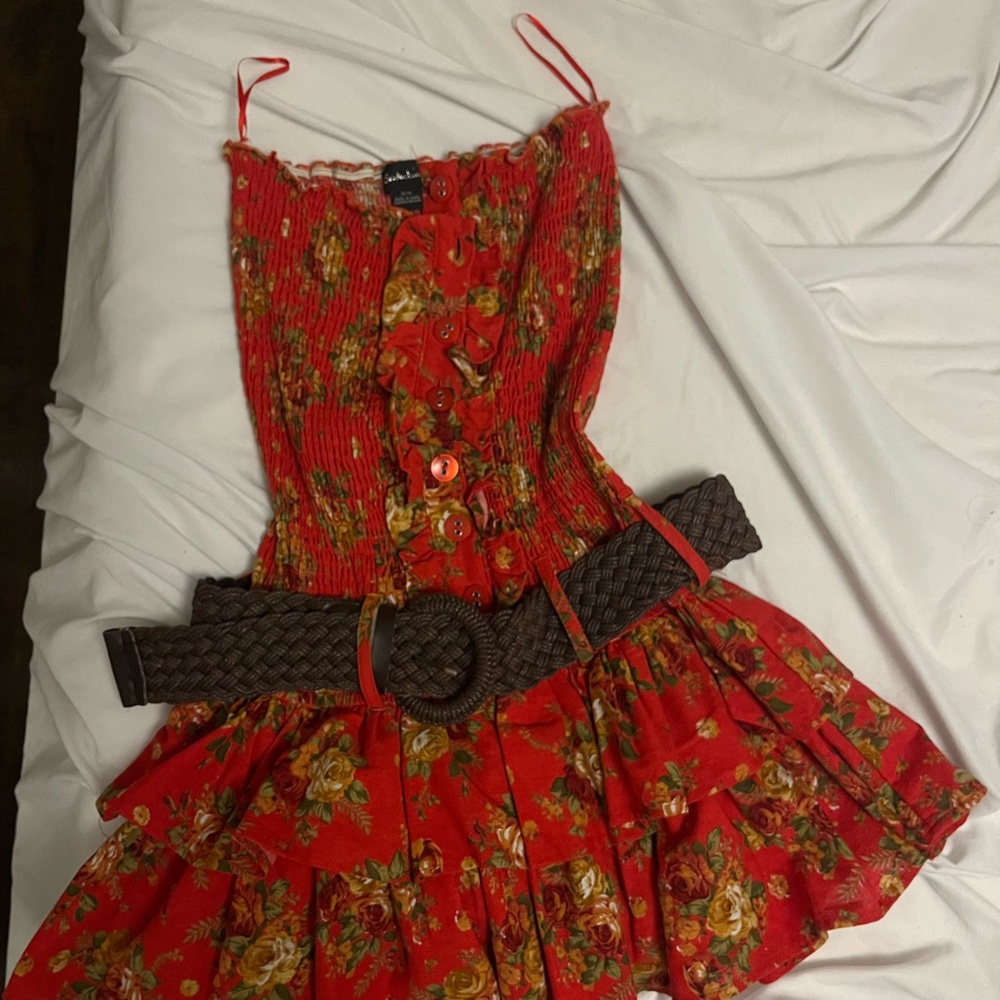 Sexy Vintage Floral Ruffled Red Dress with Brown Belt